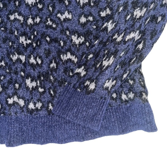 ATHLETA WOOL BLEND HAWTHORN TEXTURED CREW SWEATER IN SAHARA NAVY
SIZE PLUS 3X - Picture 6 of 8